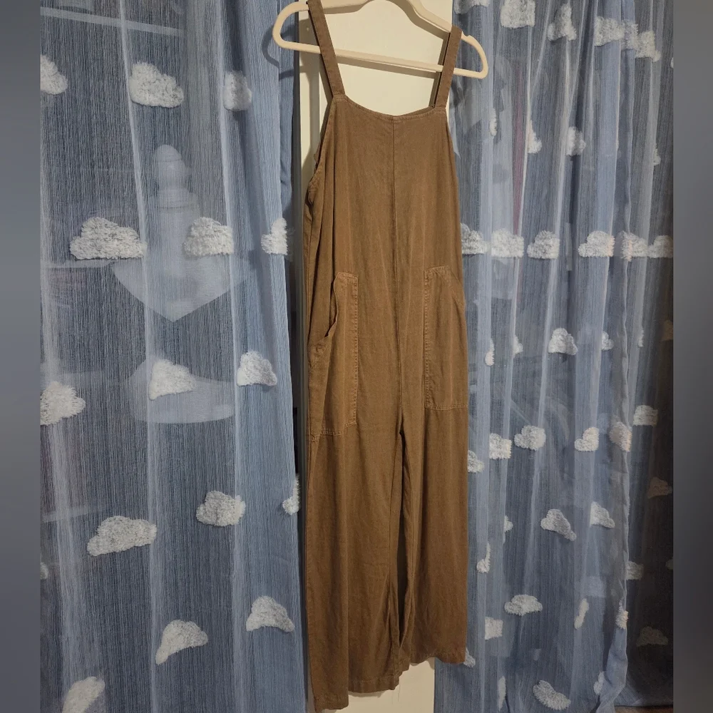 Universal Thread Jumpsuit - Picture 2 of 6